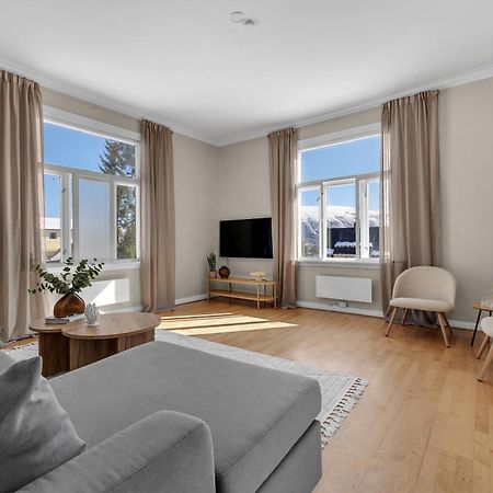 Amazing Tromso City Apartment With Free Parking And Lovely City Views! 外观 照片